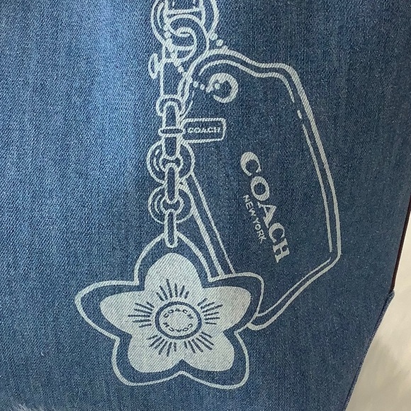 NEW 🌸 Coach | Flower Patterns Casual Style Denim - Picture 8 of 16